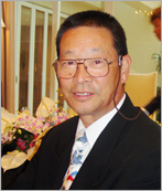 代表　和田保孝
